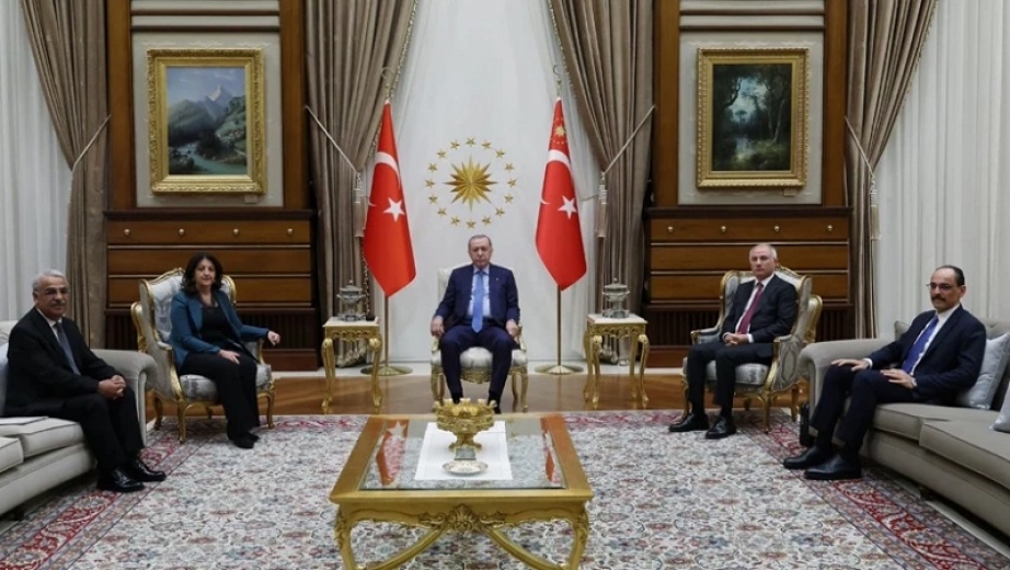 Beştepe’de kritik buluşma: Erdoğan, DEM Parti İmralı heyetini kabul etti