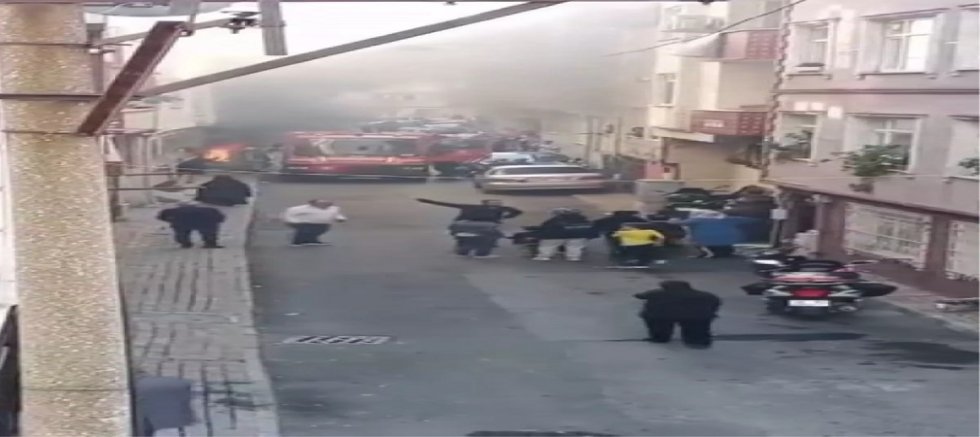 Esenler'de 5 Katlı Binada Yangın Çıktı