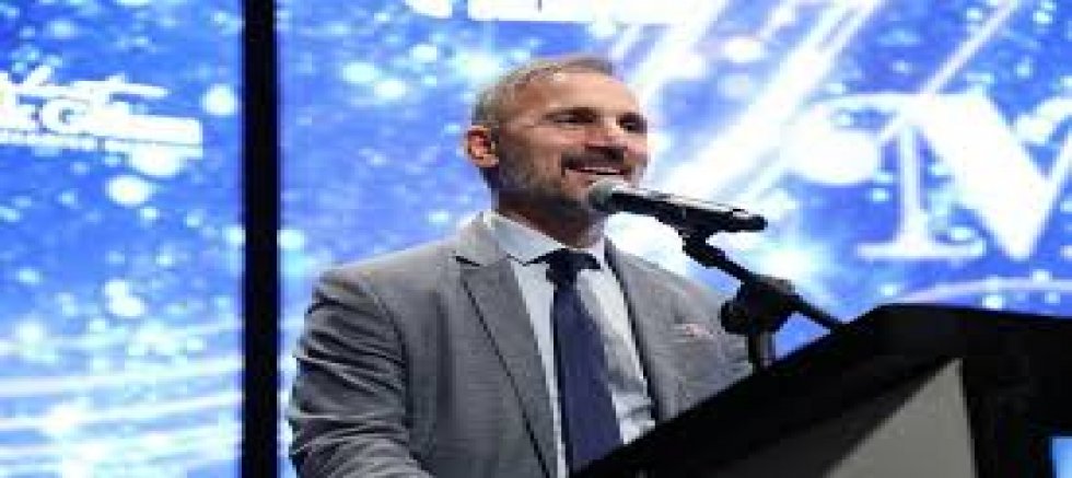 KAVGALARIN GÖLGESİNDE SÜRPRİZ ATAMA